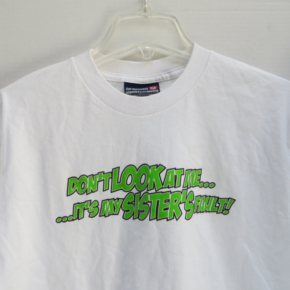 White SISTER'S FAULT T-Shirt Size L - Picture 2 of 4